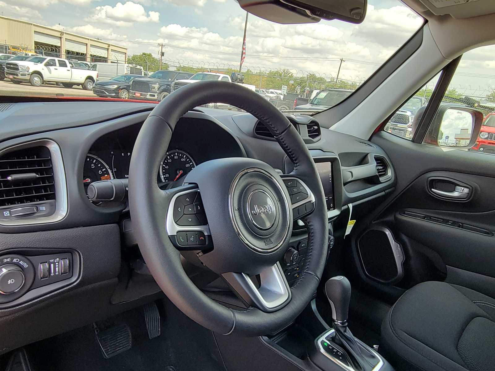 Used 2023 Jeep Renegade Latitude with VIN ZACNJDB18PPP60856 for sale in Midland, TX