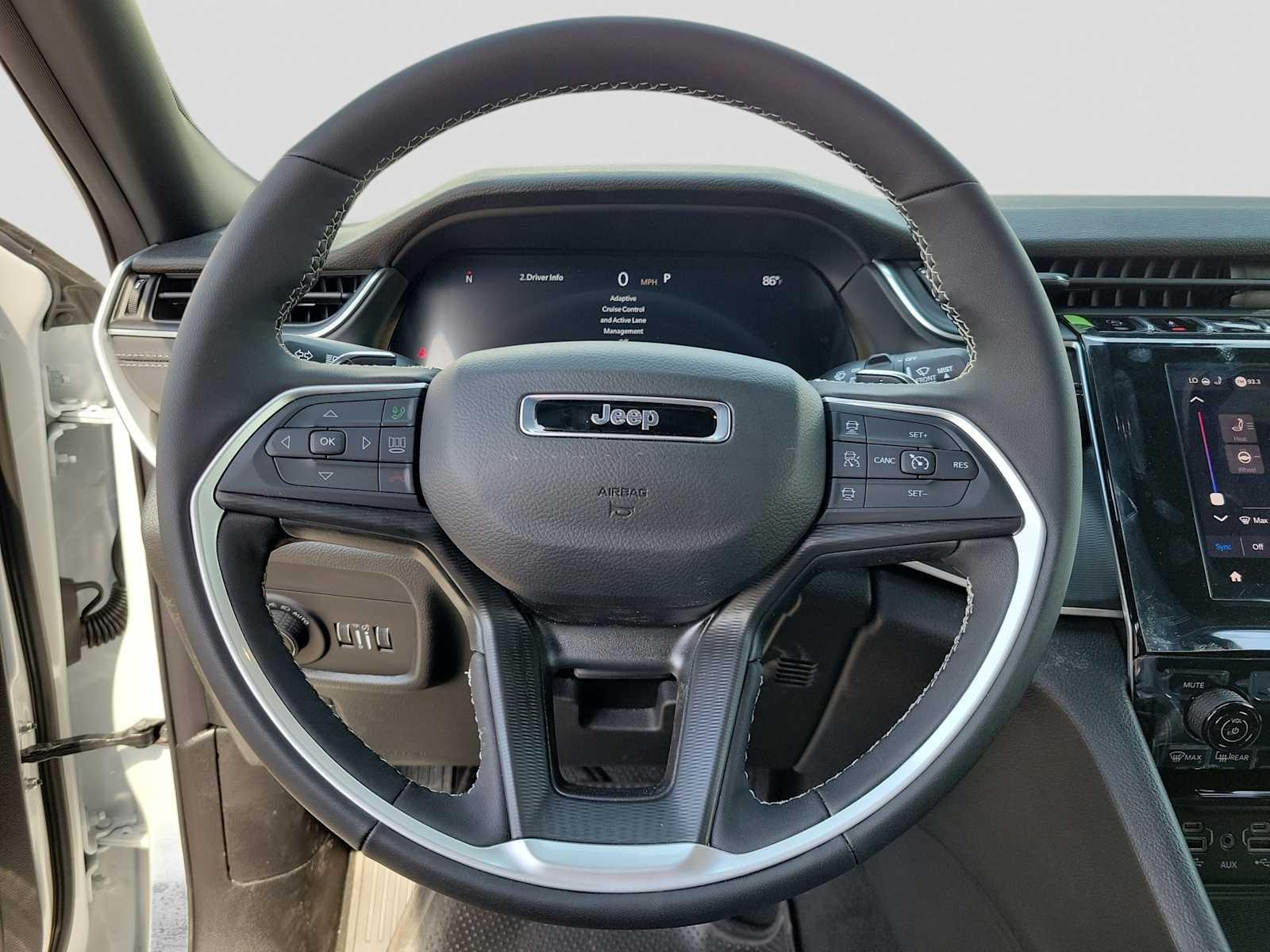 Thumbnail: 2026 Jeep Grand Cherokee - 15