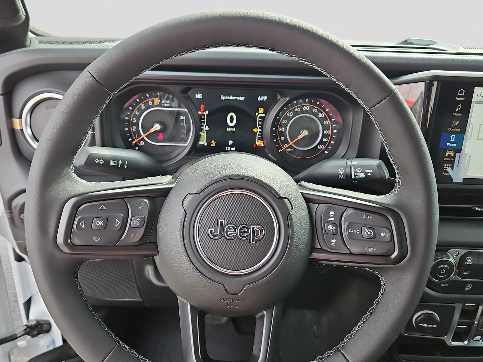 Thumbnail: 2026 Jeep Gladiator - 11