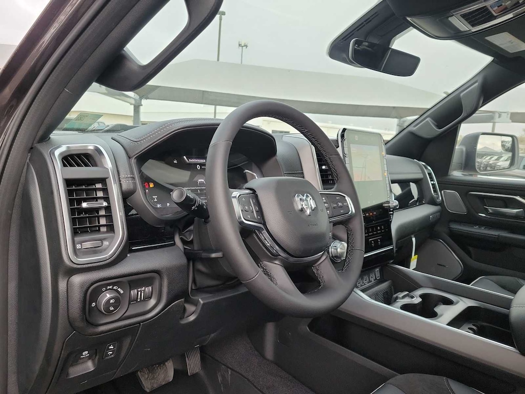 New 2026 Ram 1500 LARAMIE CREW CAB 4X4 5'7 BOX Pickup