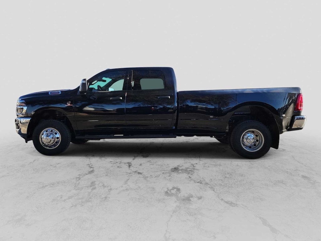 New 2026 Ram 3500 TRADESMAN CREW CAB 4X4 8' BOX Pickup