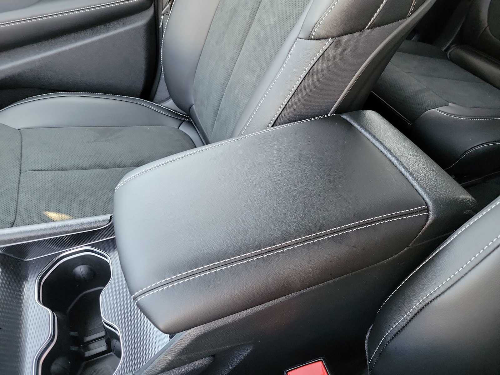 Thumbnail: 2025 Jeep Grand Cherokee - 16