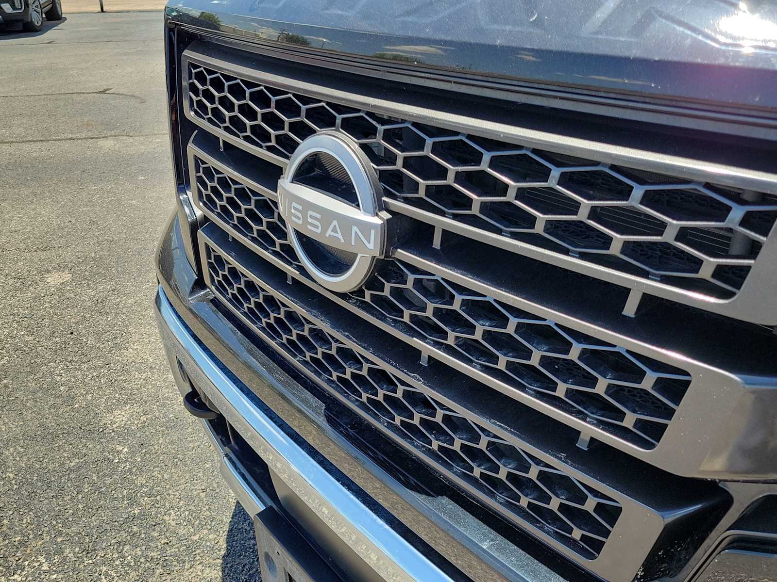 Thumbnail: 2024 Nissan Titan - 9