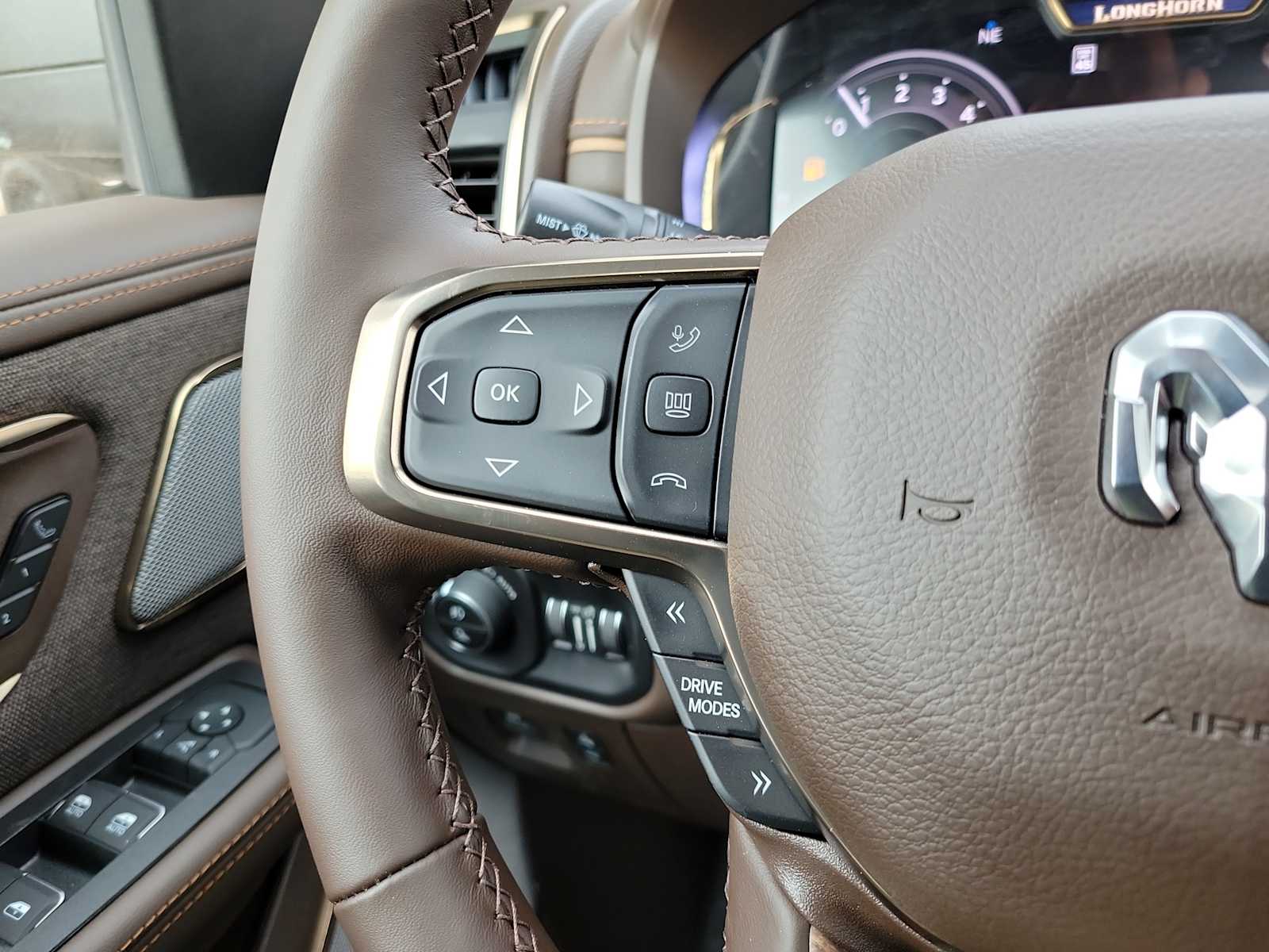 Thumbnail: 2026 RAM 1500 - 19