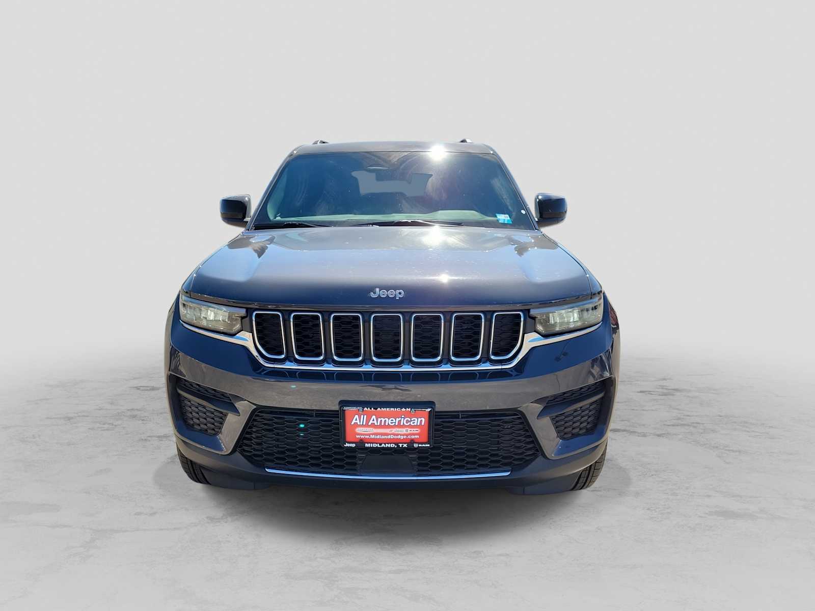 Thumbnail: 2026 Jeep Grand Cherokee - 6