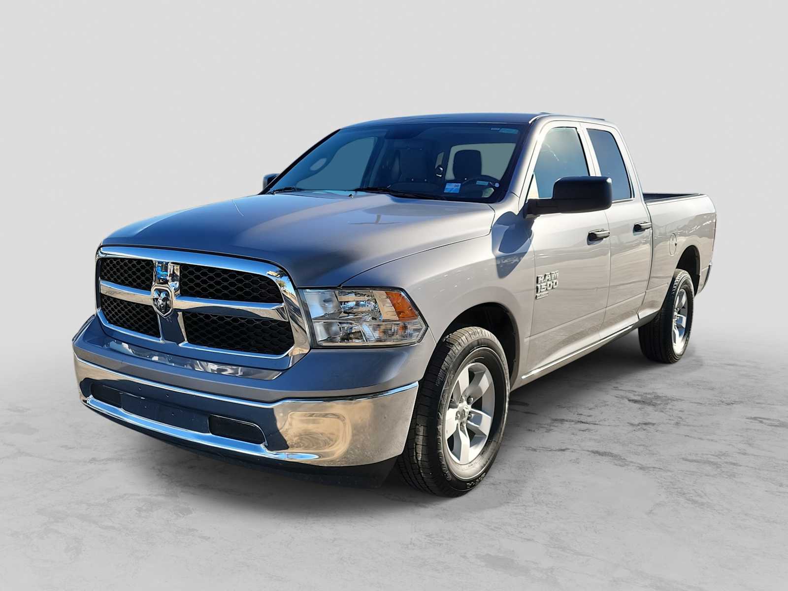 2024 RAM Ram 1500 Classic SLT's photo