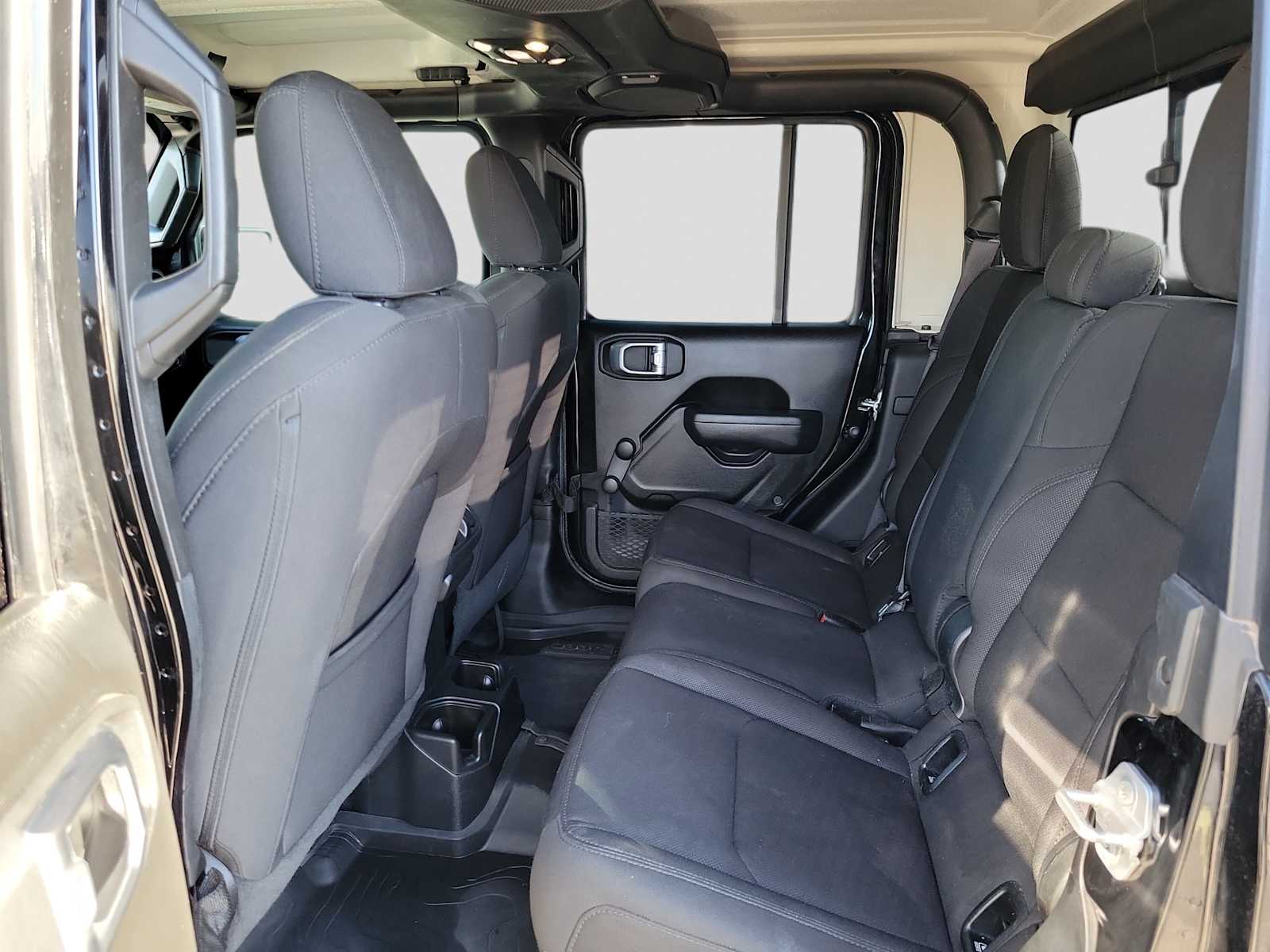 Thumbnail: 2023 Jeep Gladiator - 12