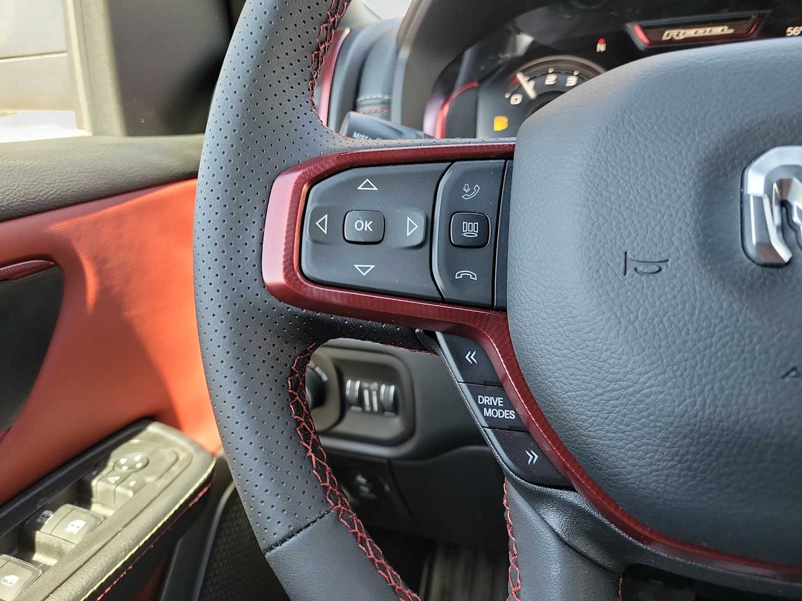 Thumbnail: 2026 RAM 1500 - 19