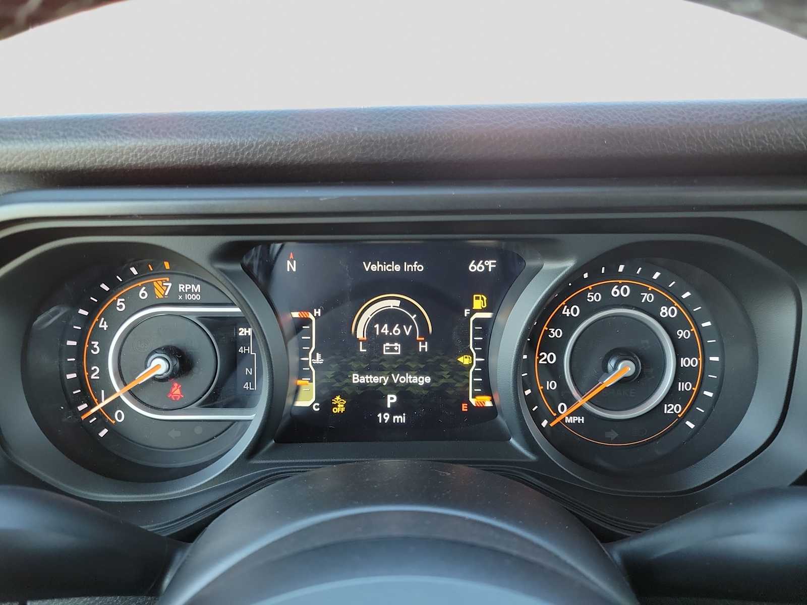 Thumbnail: 2026 Jeep Gladiator - 18