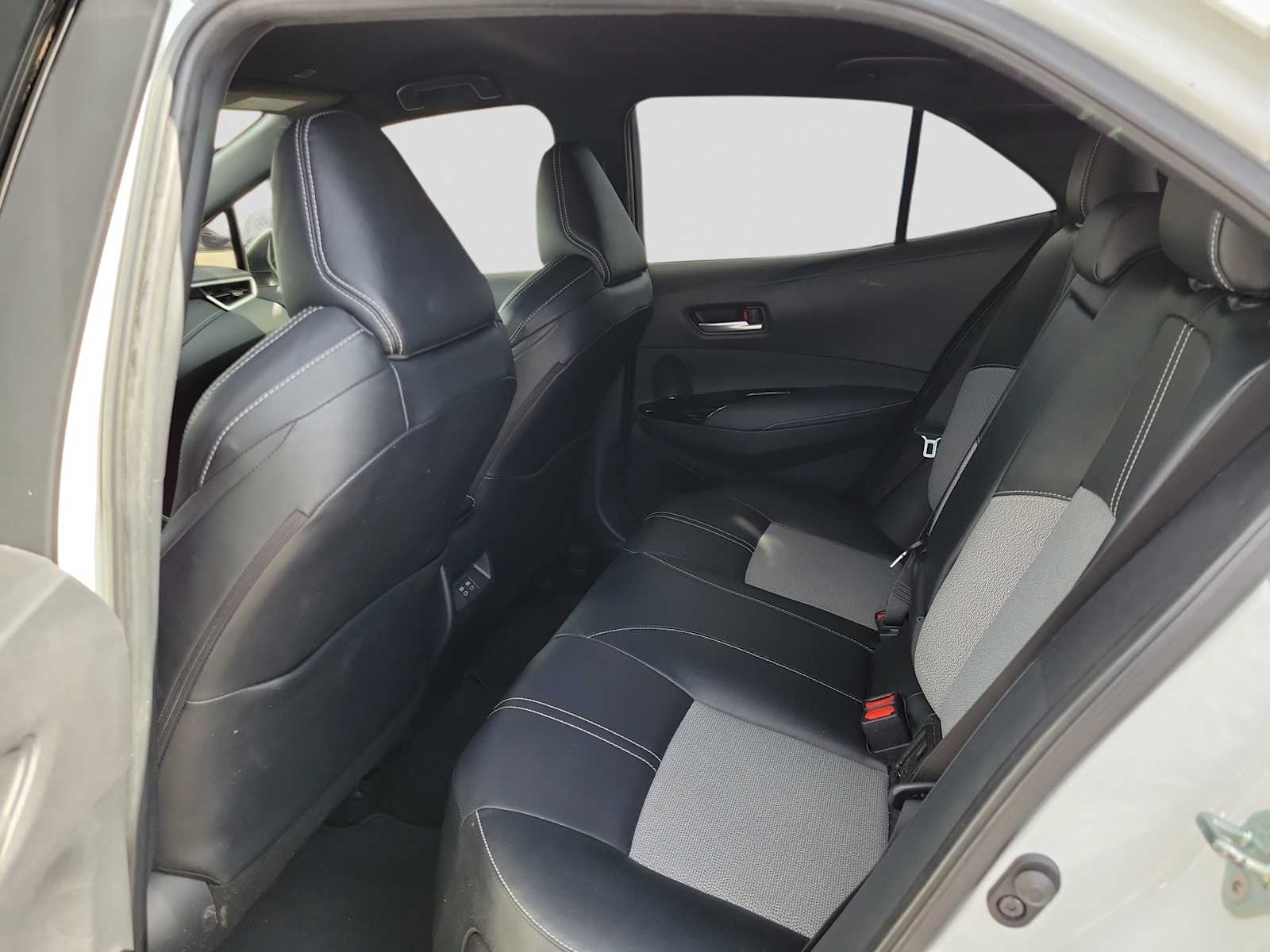 Thumbnail: 2024 Toyota Corolla - 12