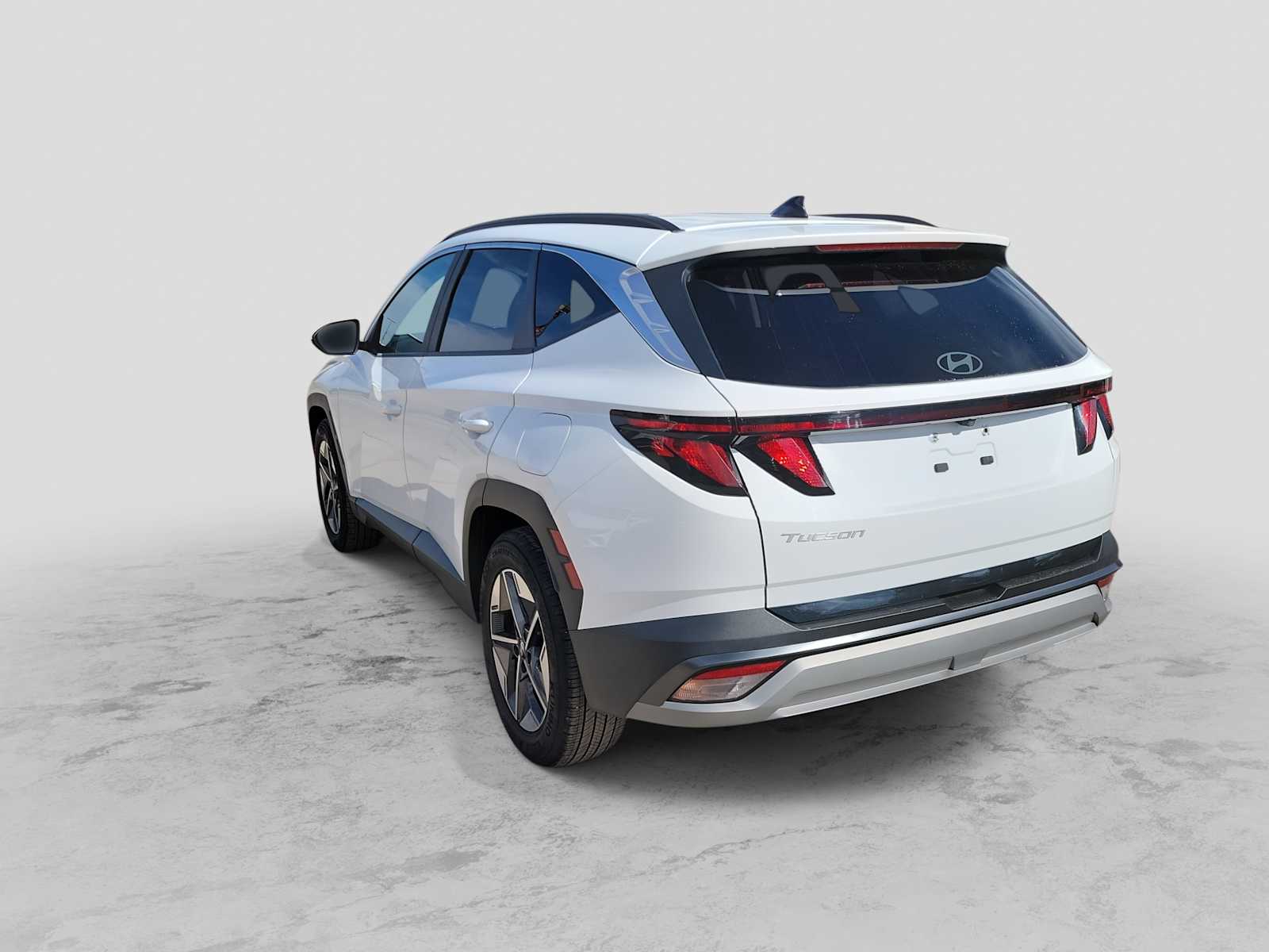 Thumbnail: 2025 Hyundai Tucson - 4