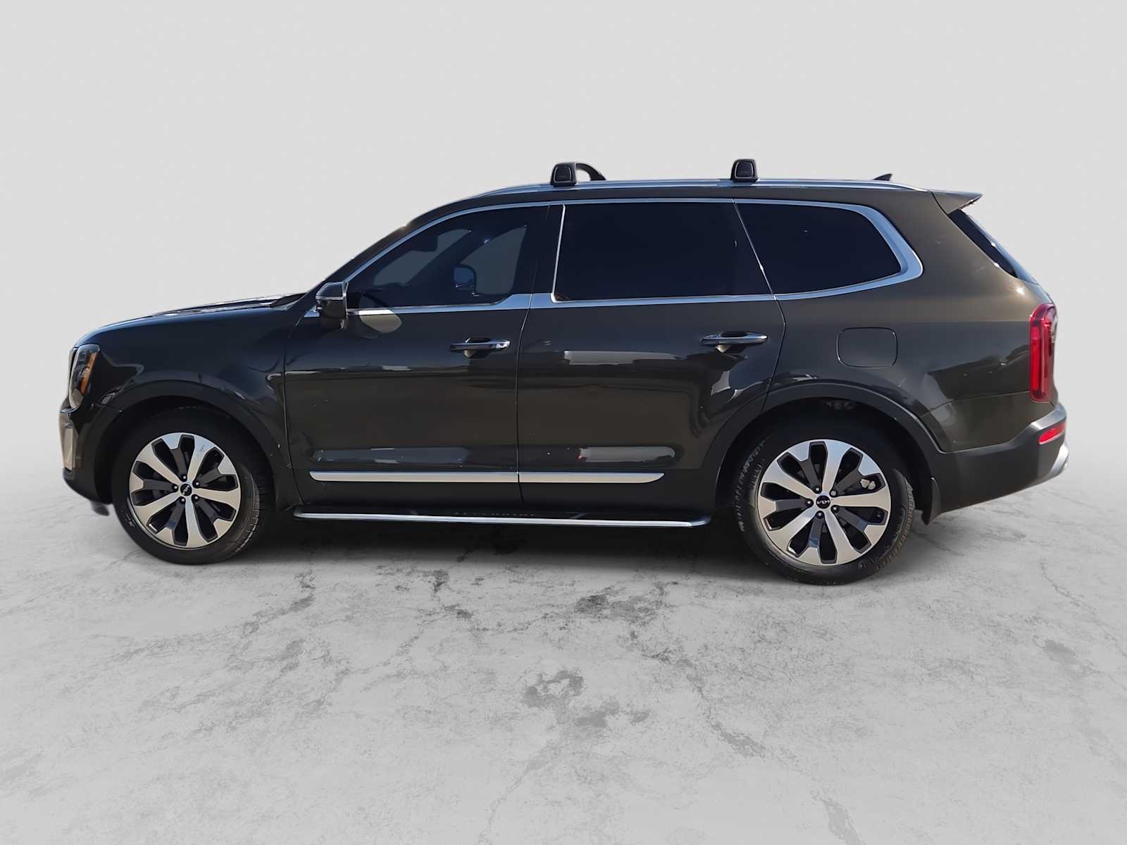 Thumbnail: 2022 Kia Telluride - 3