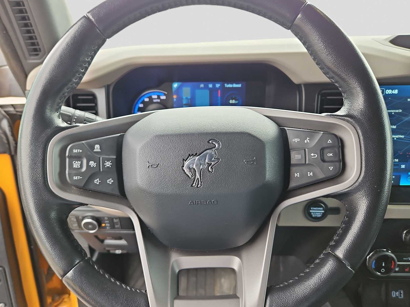 Thumbnail: 2022 Ford Bronco - 10