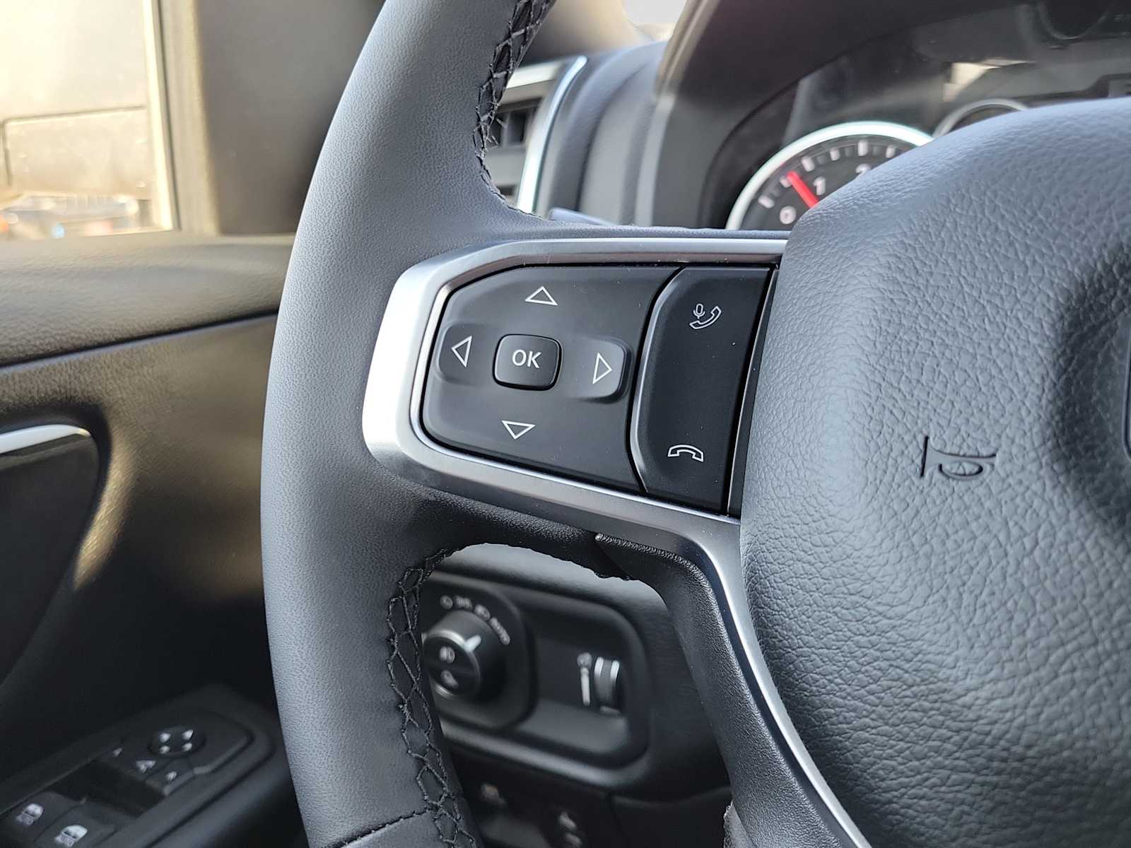 Thumbnail: 2026 RAM 1500 - 19