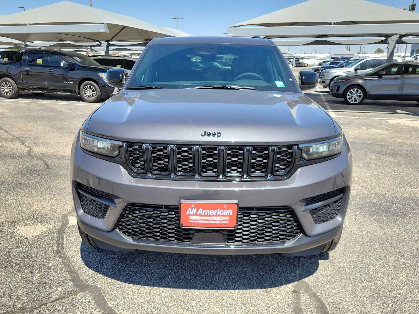 Thumbnail: 2025 Jeep Grand Cherokee - 6