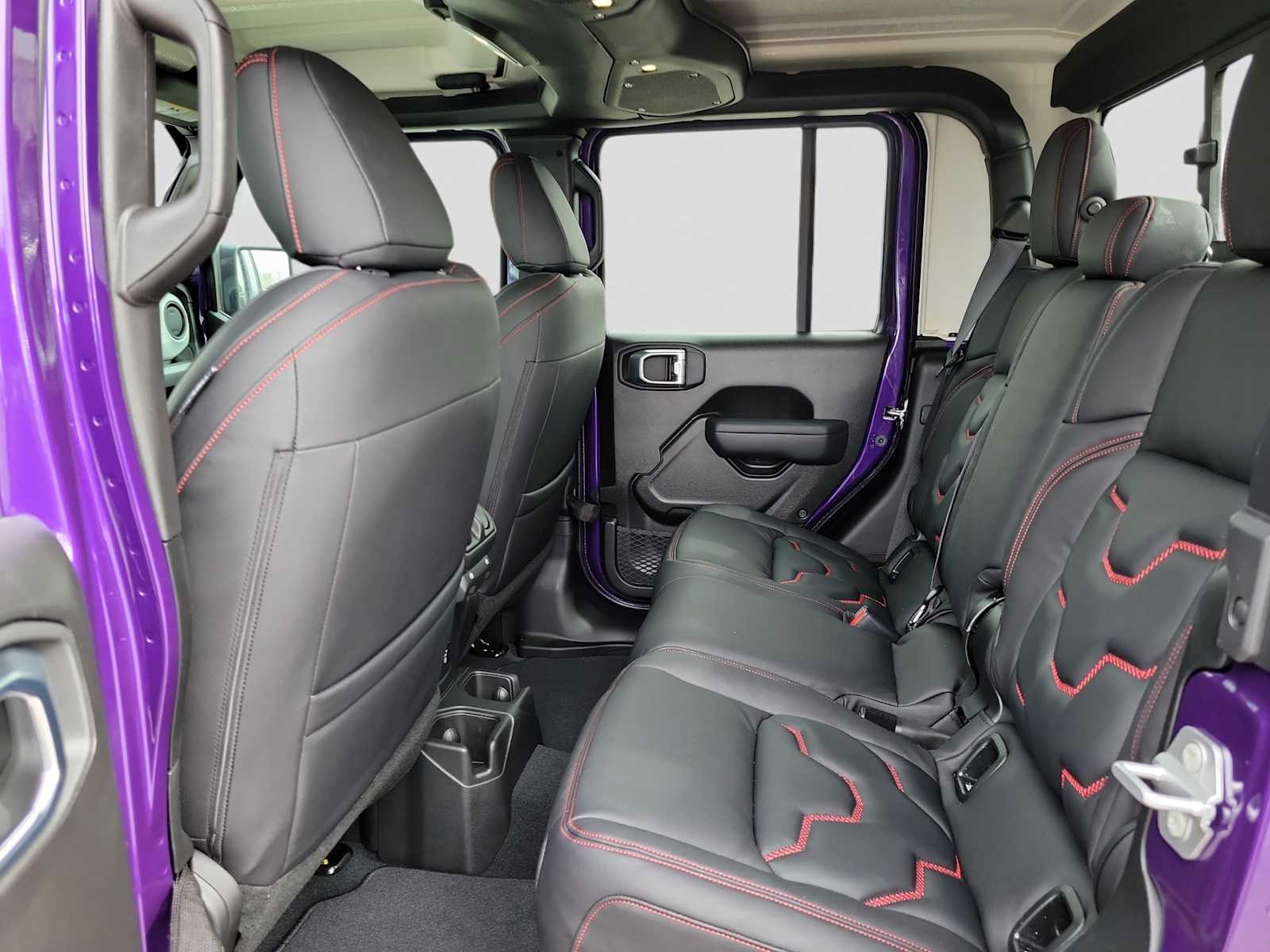 Thumbnail: 2026 Jeep Gladiator - 12