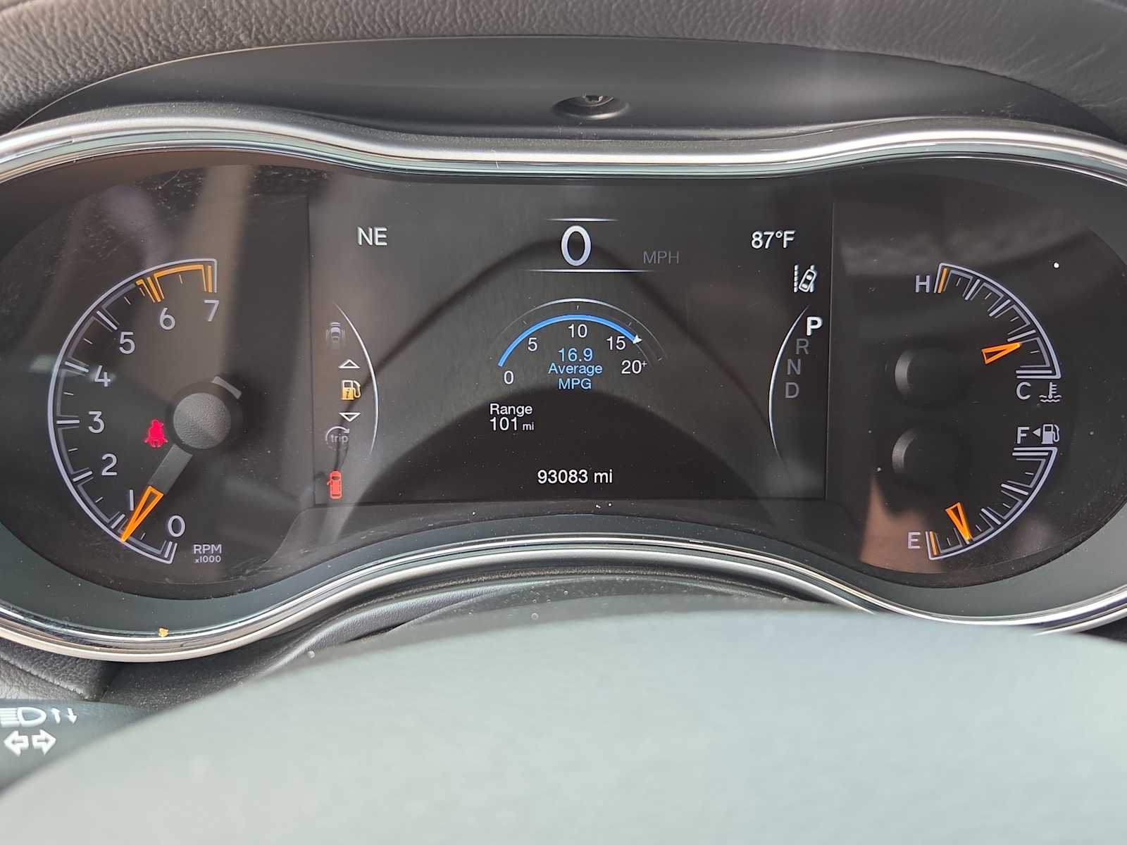 Thumbnail: 2019 Jeep Grand Cherokee - 18