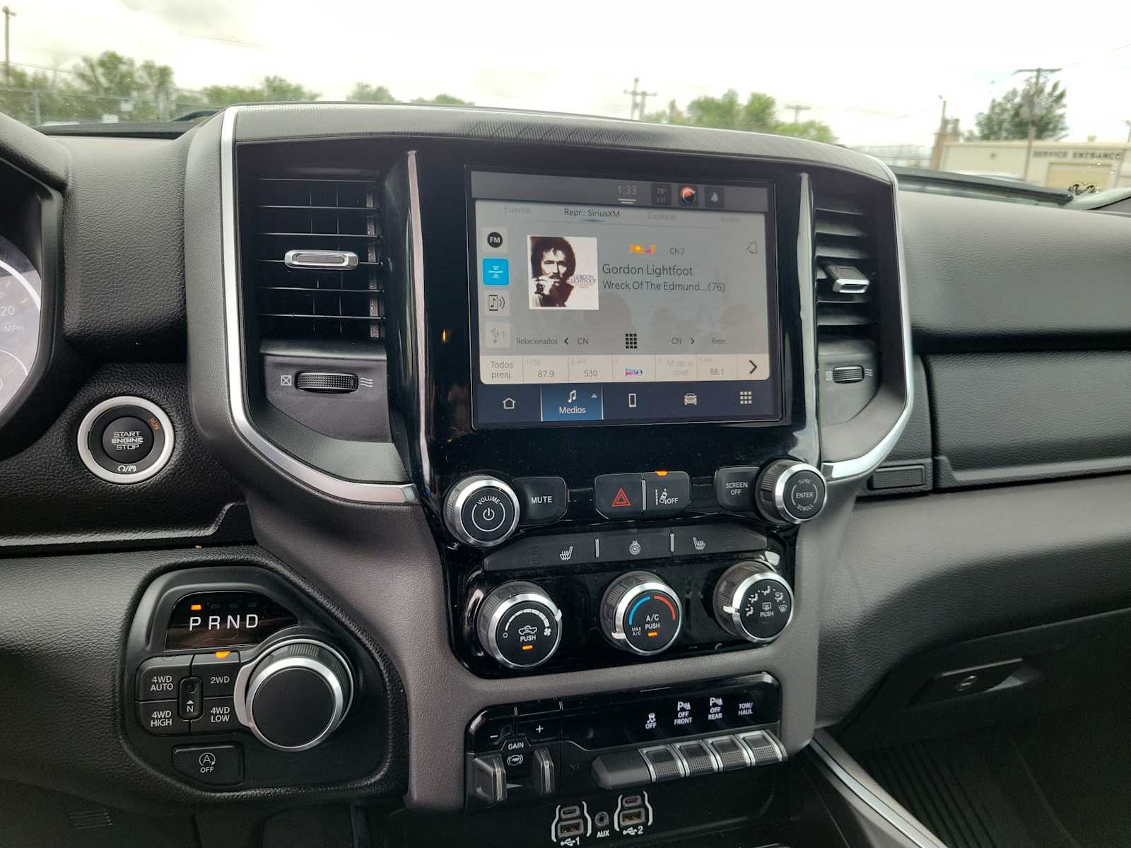 Thumbnail: 2025 RAM 1500 - 21