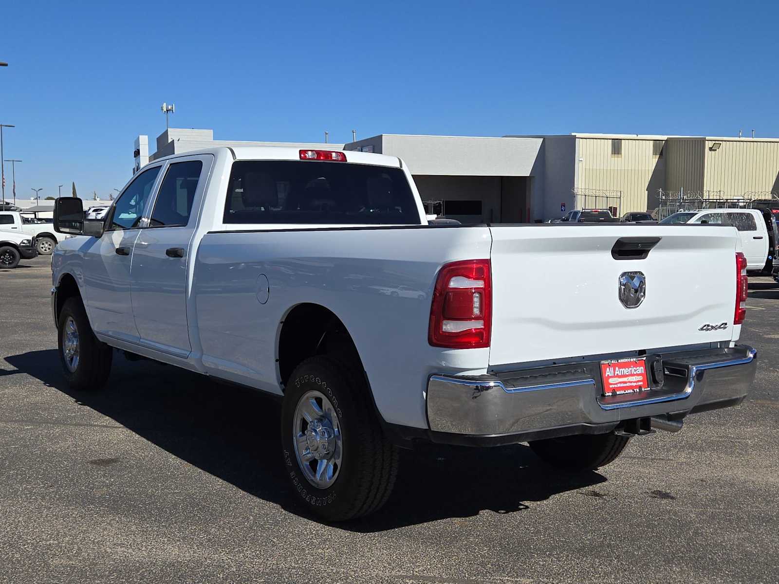 2024 Ram 2500 Tradesman photo 4