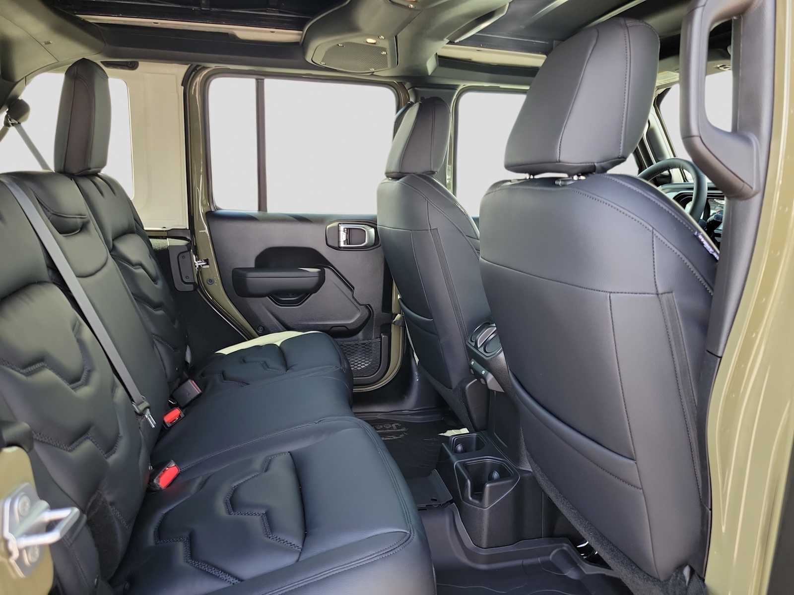 Thumbnail: 2026 Jeep Wrangler - 13