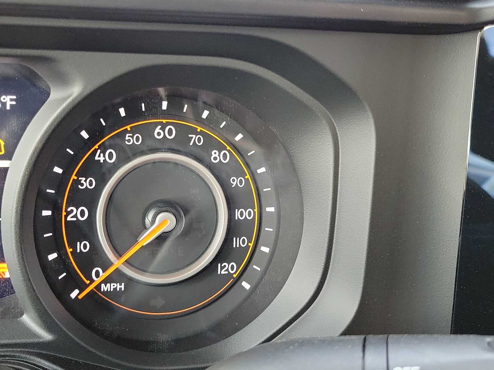 Thumbnail: 2026 Jeep Gladiator - 18