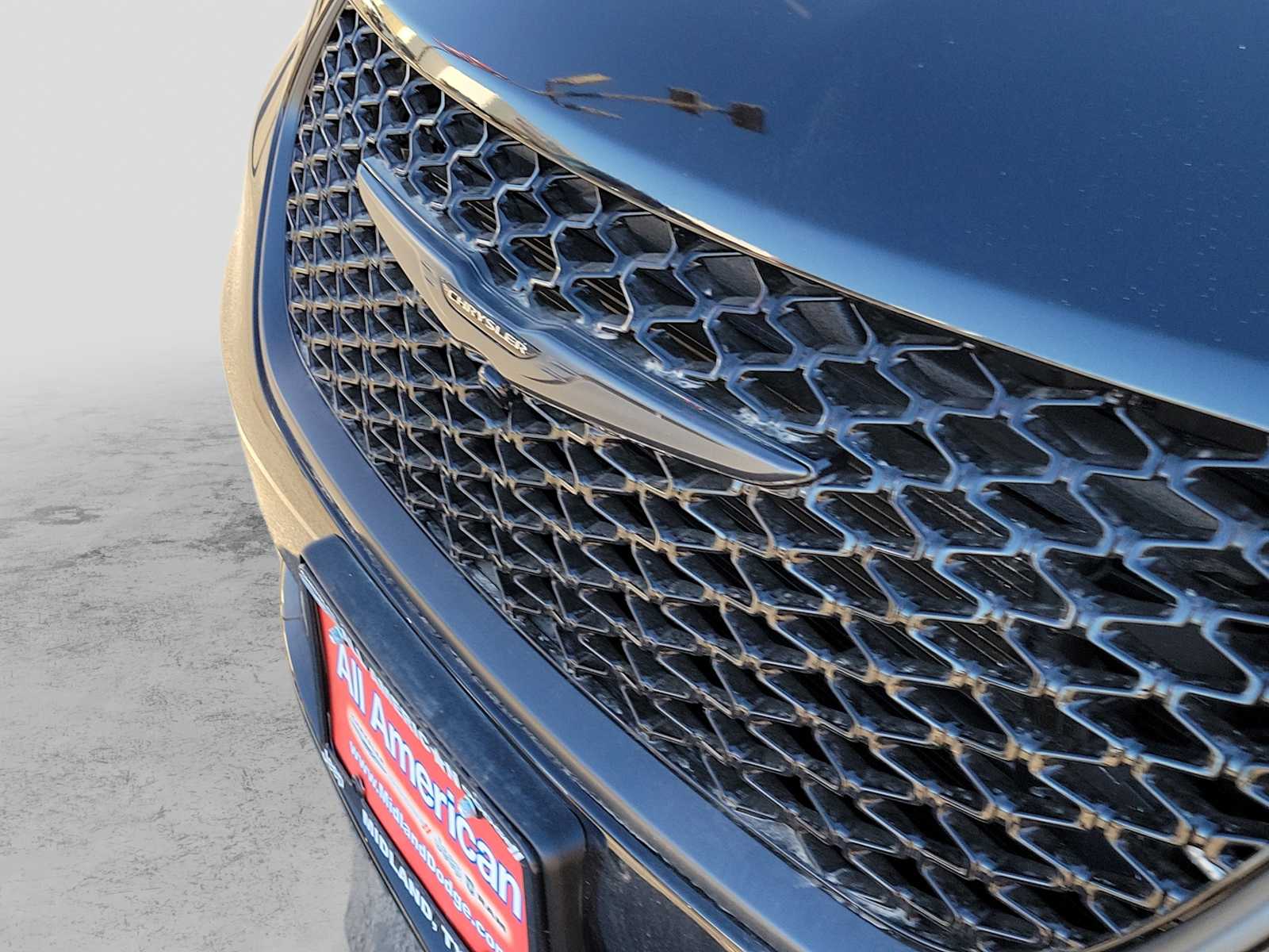 Thumbnail: 2026 Chrysler Pacifica - 9