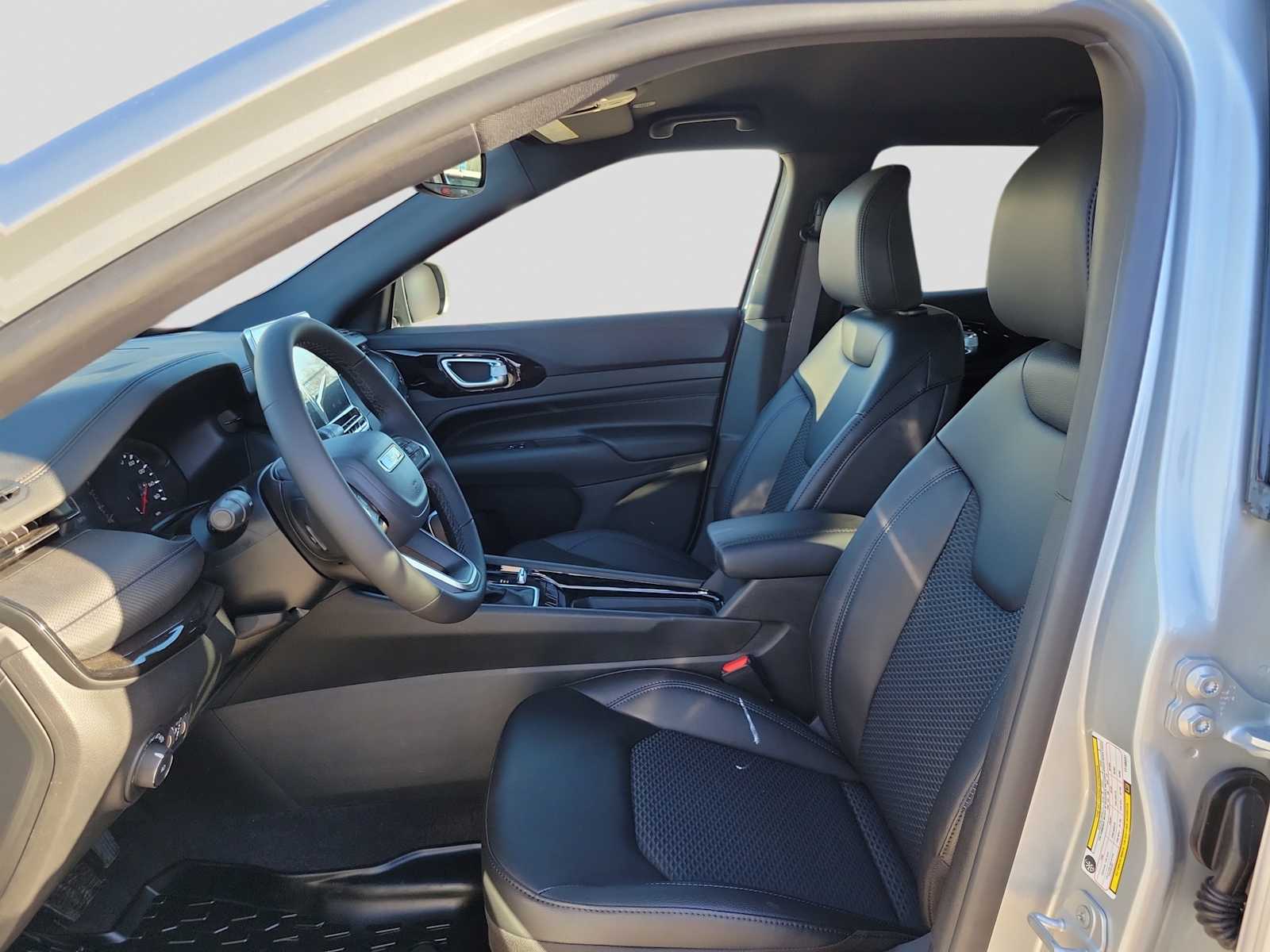 Thumbnail: 2026 Jeep Compass - 11