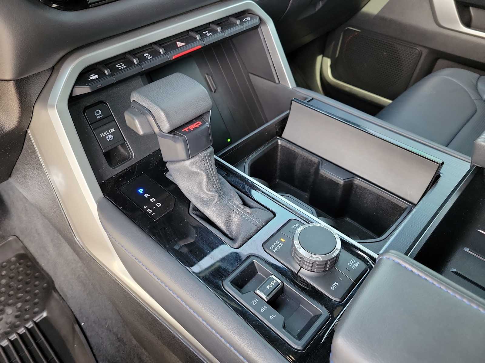 Thumbnail: 2025 Toyota Tundra - 17