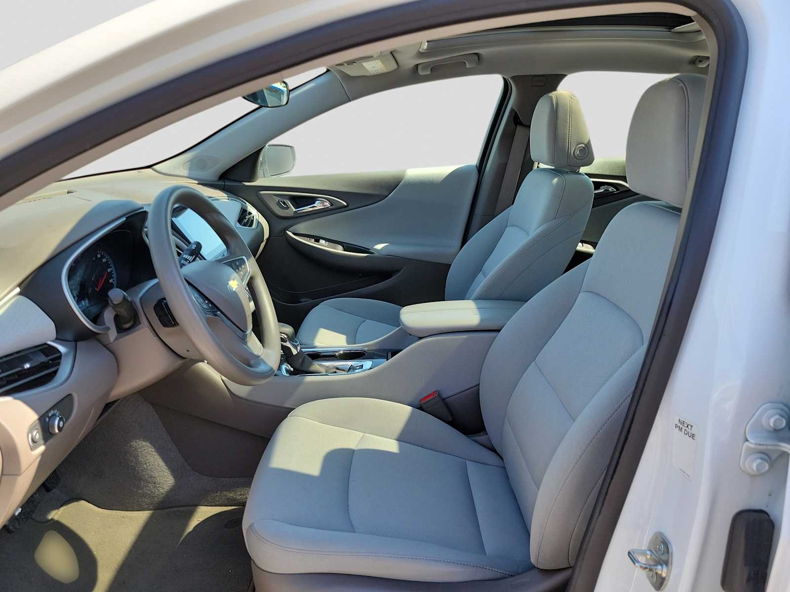 Thumbnail: 2024 Chevrolet Malibu - 11