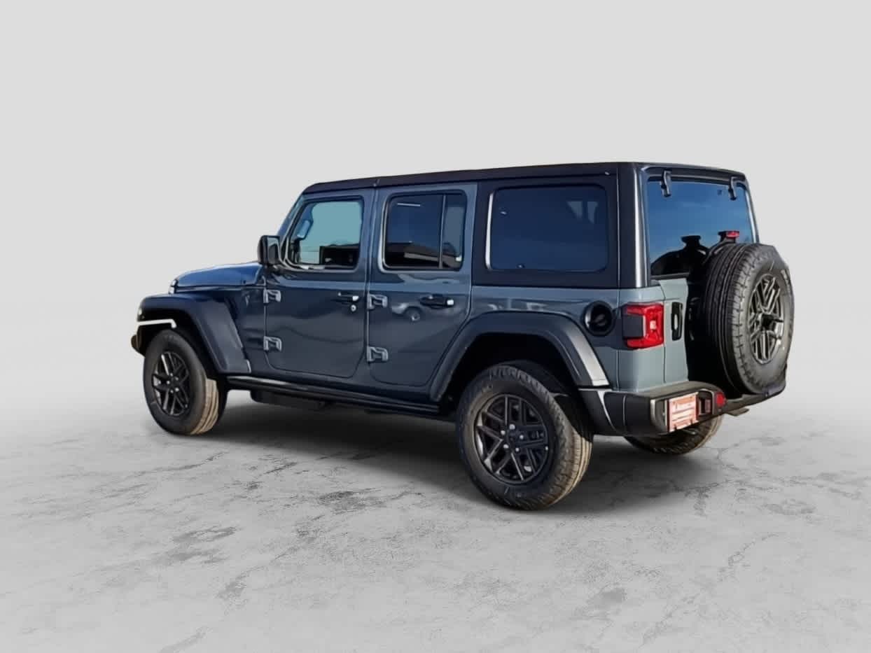 Thumbnail: 2026 Jeep Wrangler - 6