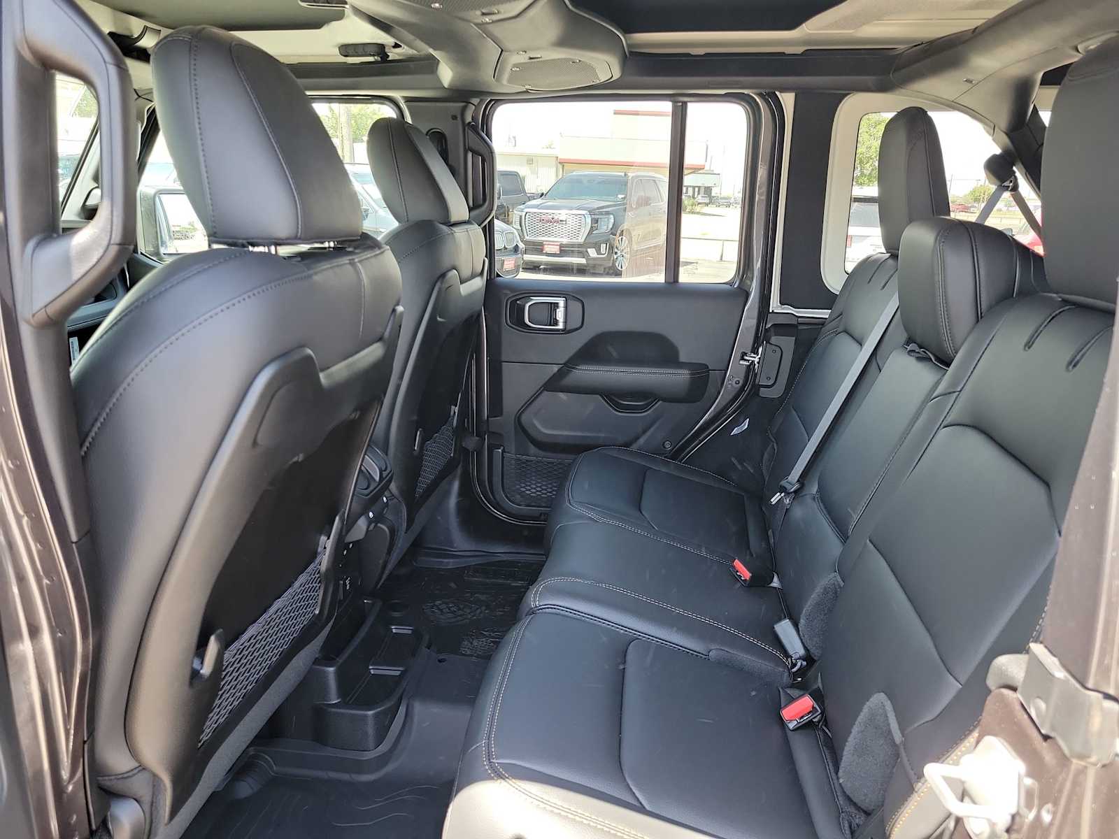 Thumbnail: 2026 Jeep Wrangler - 12