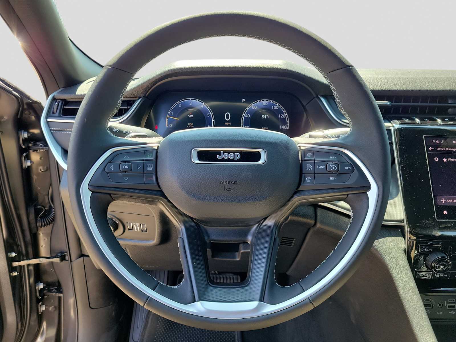 Thumbnail: 2025 Jeep Grand Cherokee - 15