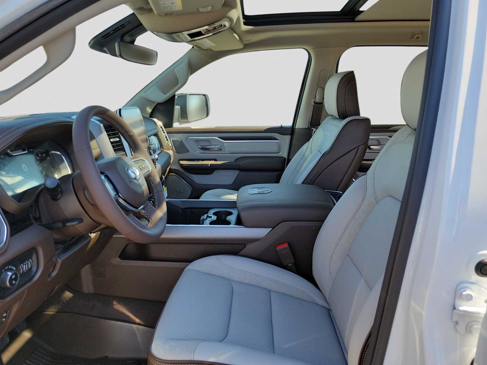 Thumbnail: 2026 RAM 1500 - 11