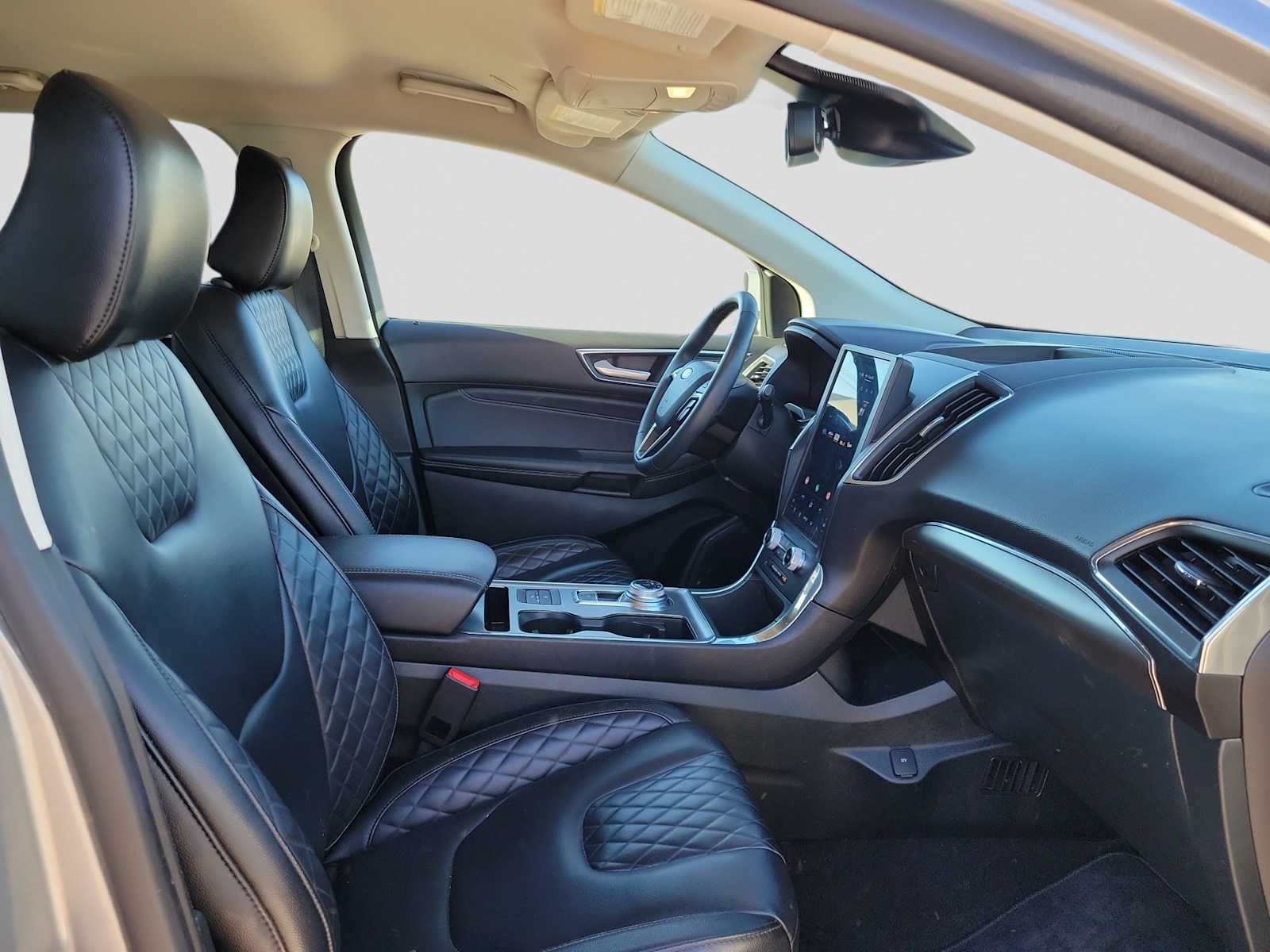 Thumbnail: 2024 Ford Edge - 14