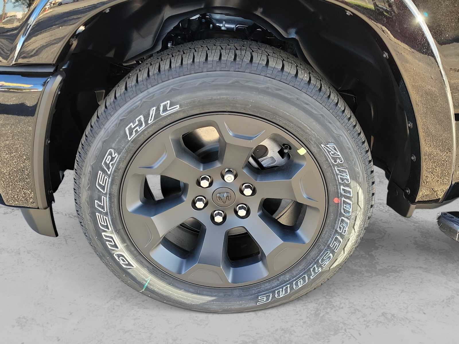 Thumbnail: 2026 RAM 1500 - 8