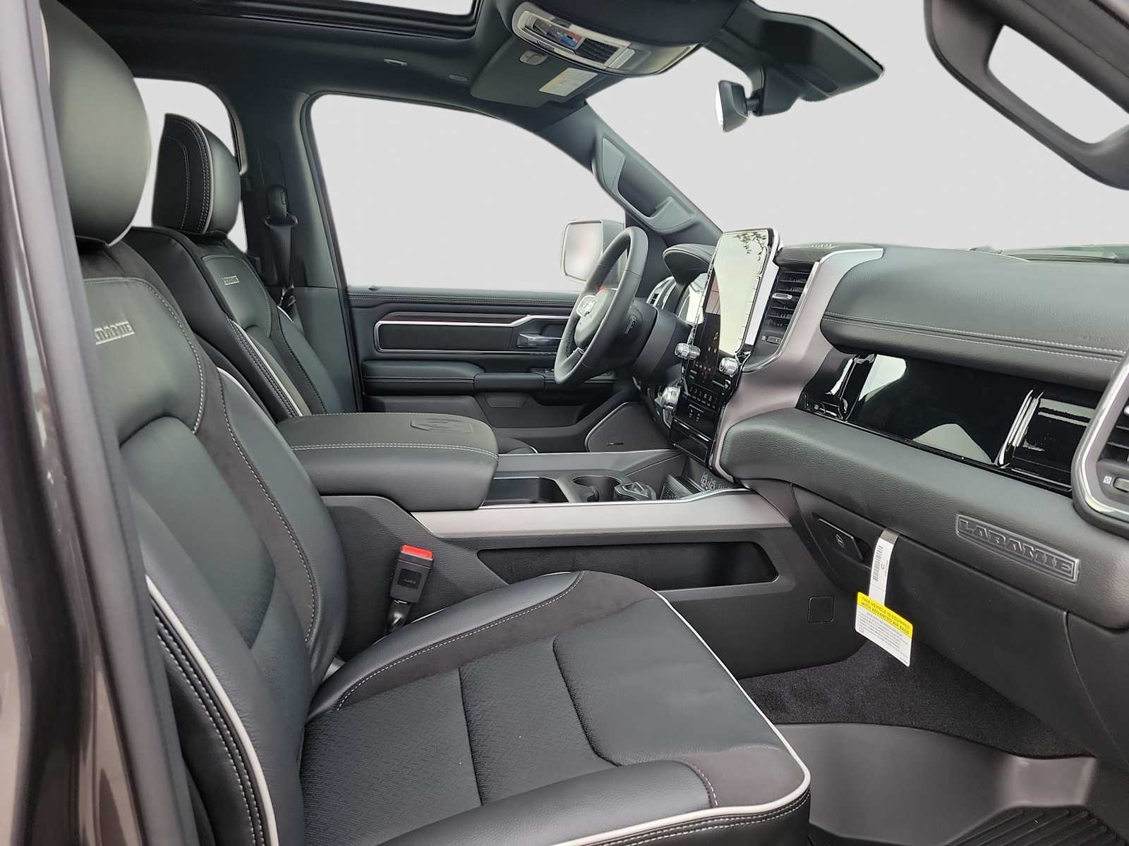 Thumbnail: 2026 RAM 1500 - 14