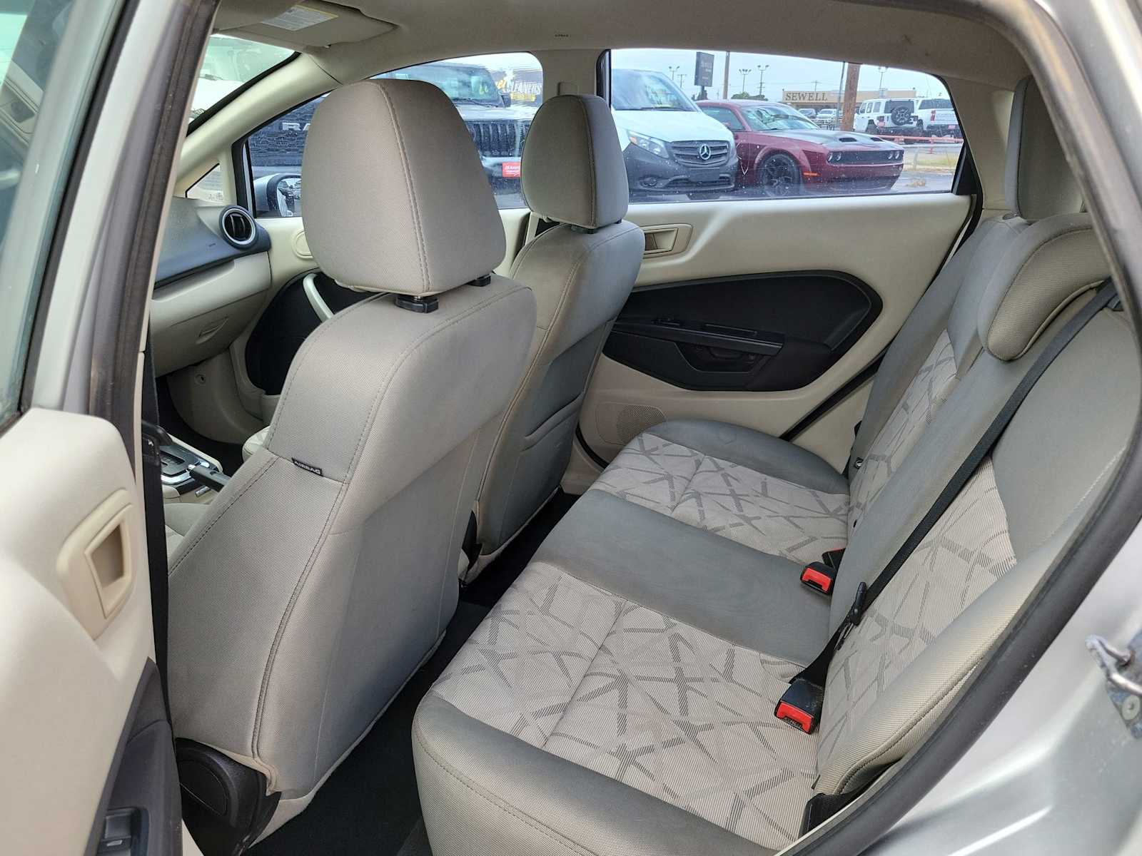 Thumbnail: 2013 Ford Fiesta - 12