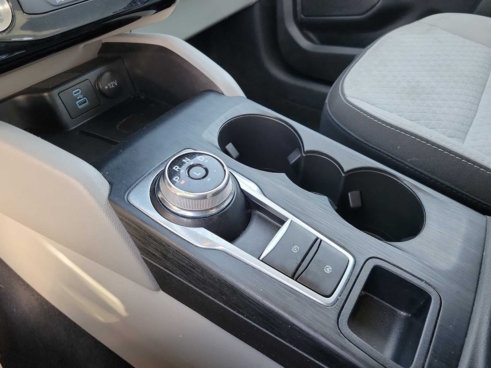 Thumbnail: 2023 Ford Escape - 17