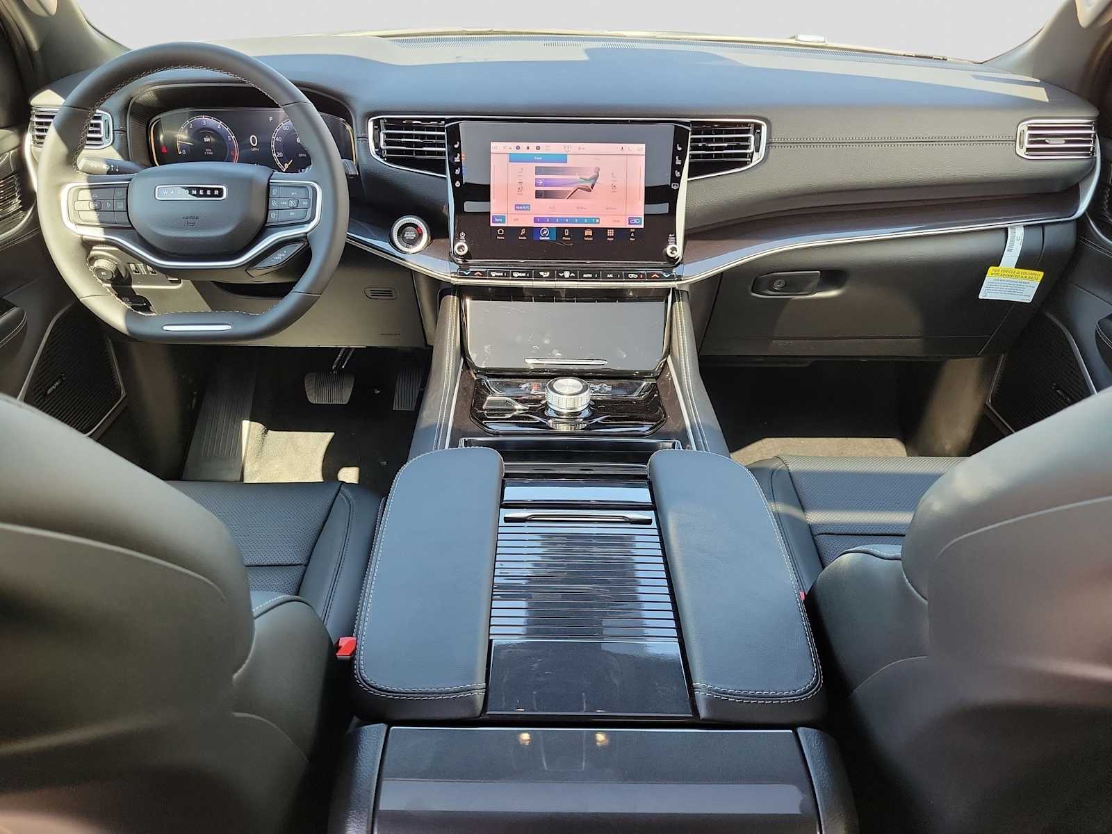 Thumbnail: 2024 Jeep Wagoneer - 10