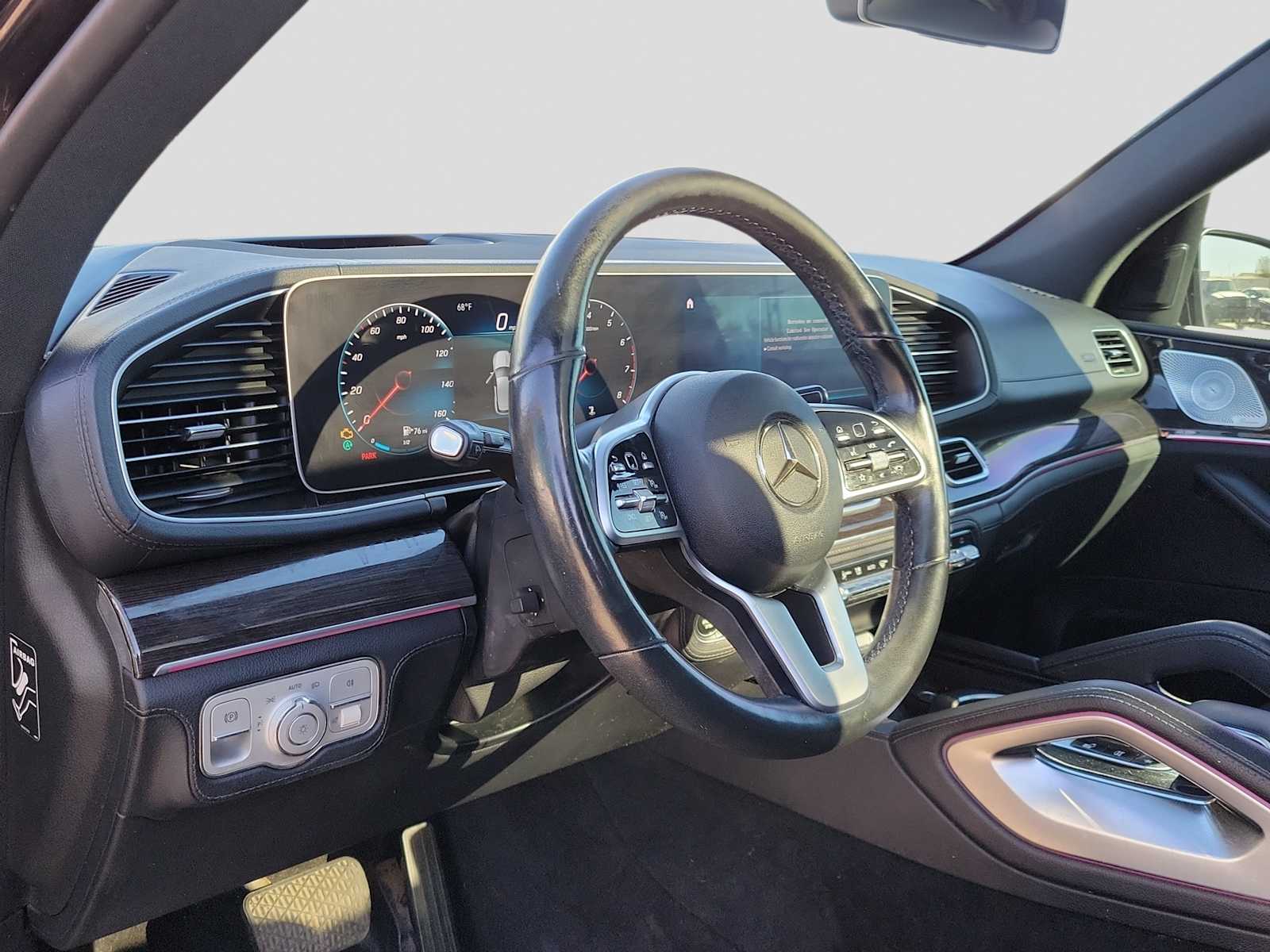 Thumbnail: 2020 Mercedes-Benz GLE - 2