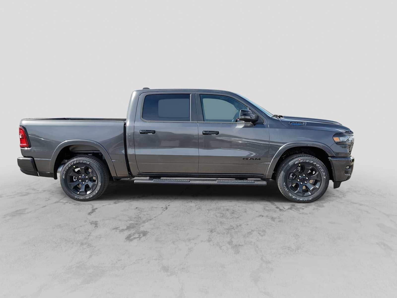 Thumbnail: 2026 RAM 1500 - 9