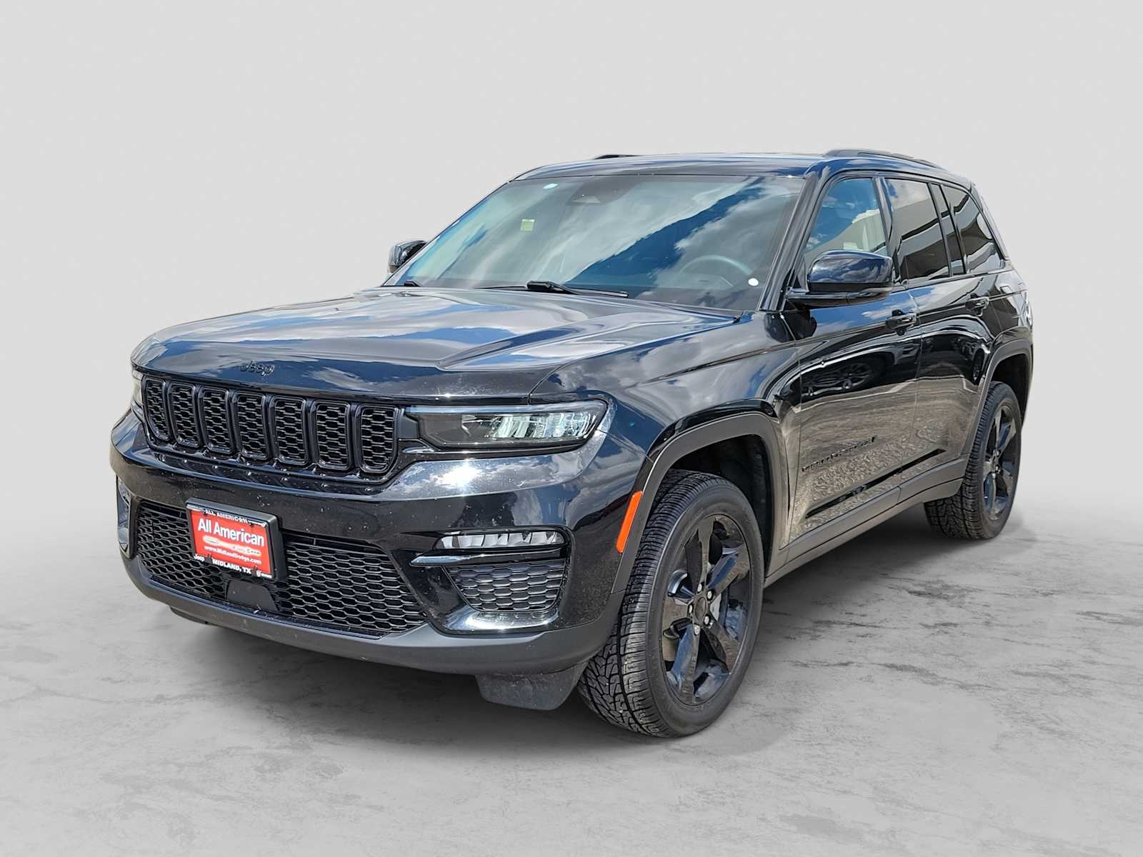 2023 Jeep Grand Cherokee Limited's photo