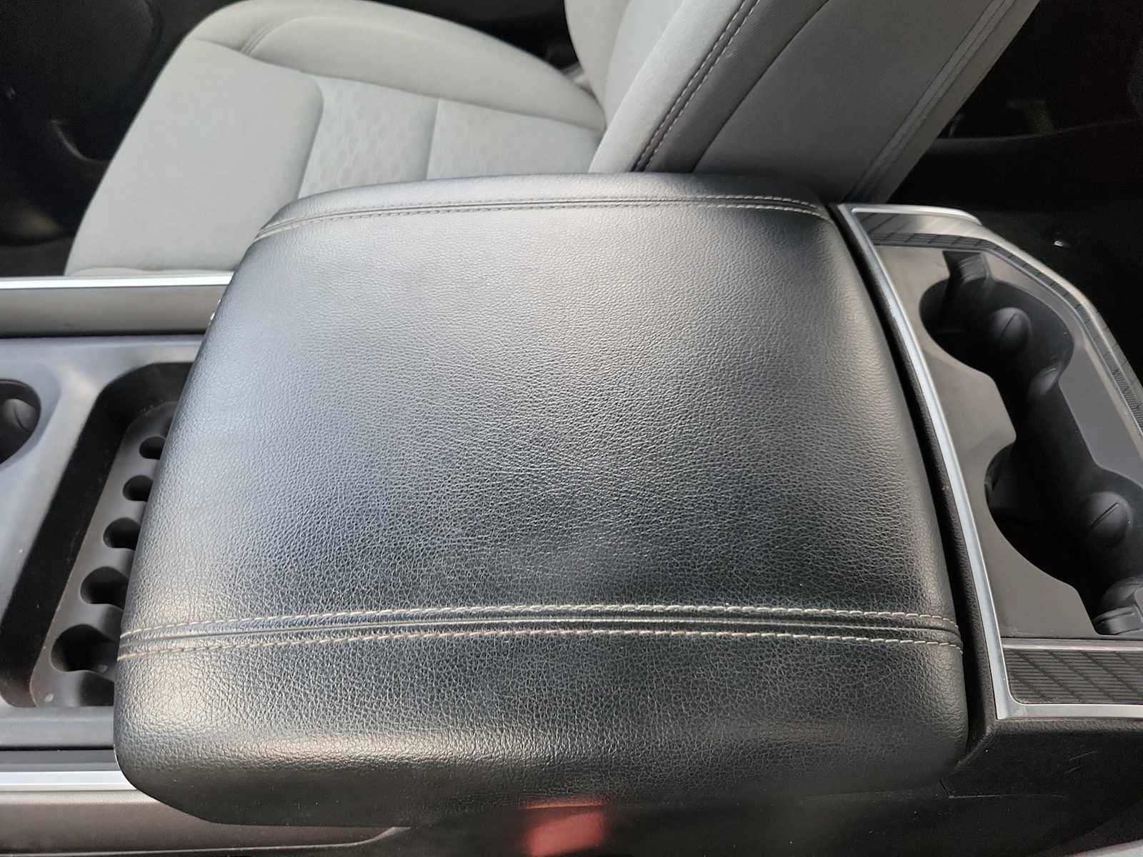 Thumbnail: 2025 RAM 1500 - 16