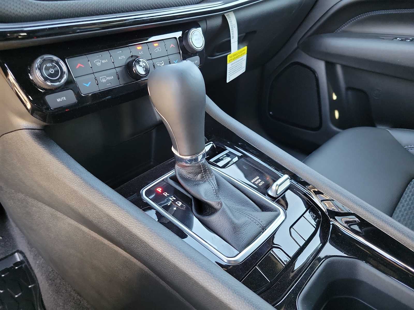 Thumbnail: 2026 Jeep Compass - 17