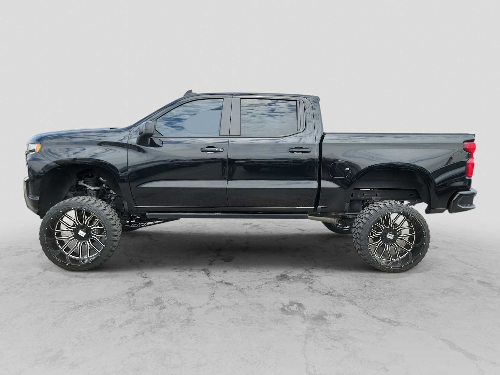 Thumbnail: 2021 Chevrolet Silverado 1500 - 3