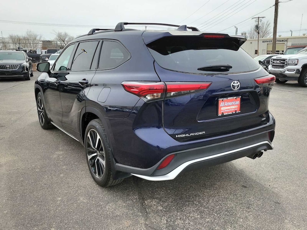 Used 2022 Toyota Highlander XSE SUV