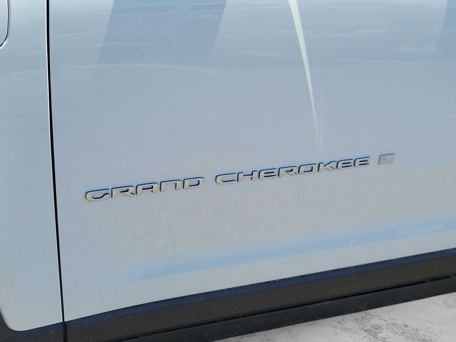 Thumbnail: 2023 Jeep Grand Cherokee - 7