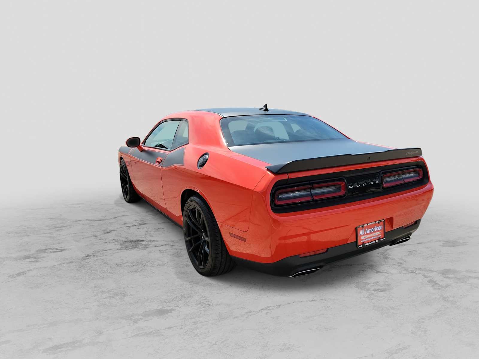 Thumbnail: 2022 Dodge Challenger - 4