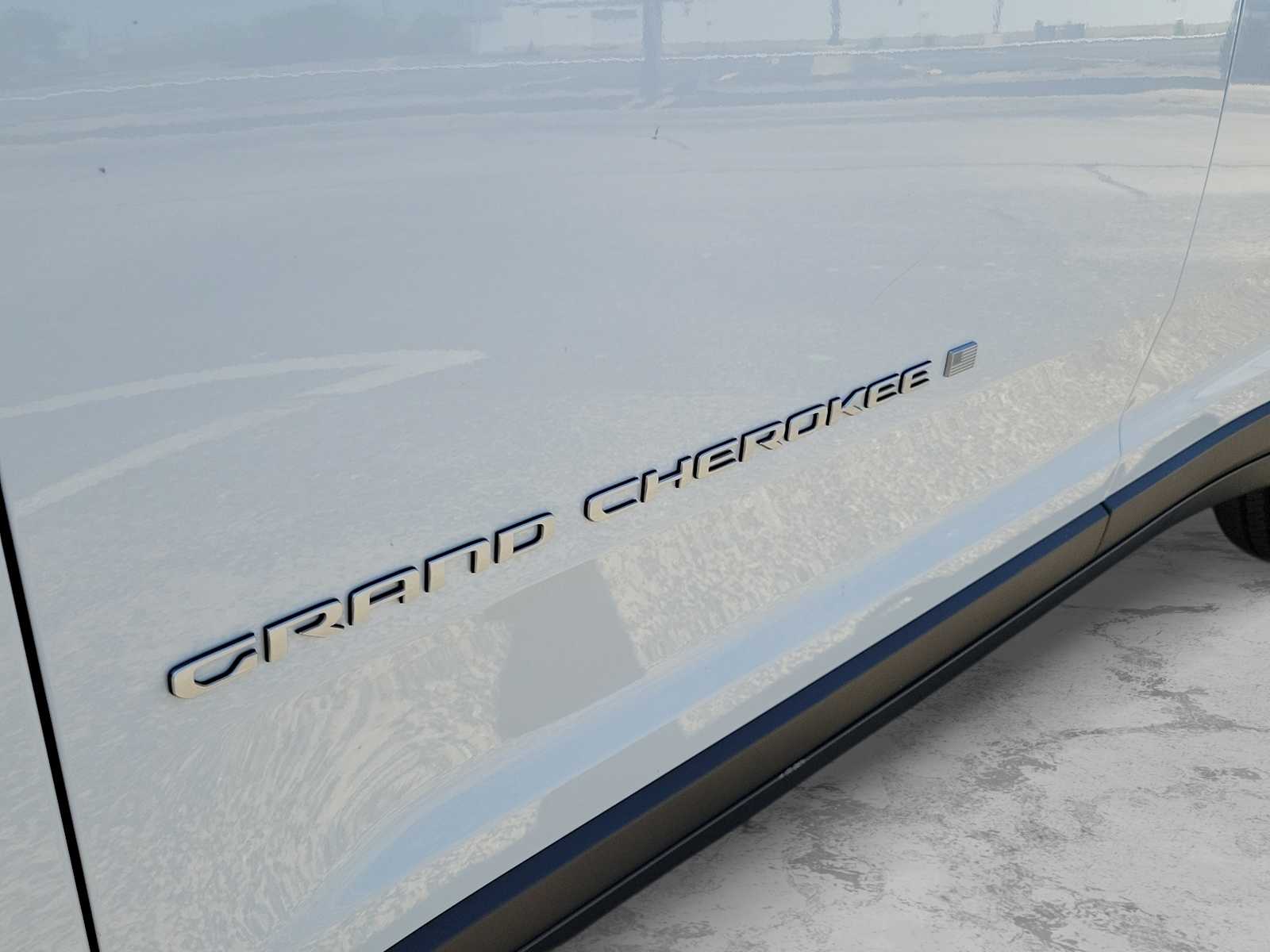Thumbnail: 2026 Jeep Grand Cherokee - 3