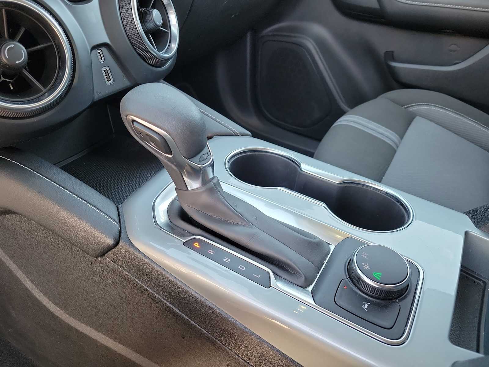 Thumbnail: 2025 Chevrolet Blazer - 17